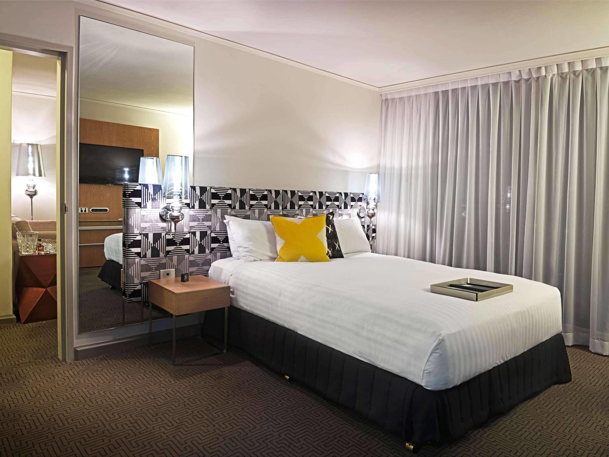 Qt Canberra Extérieur photo